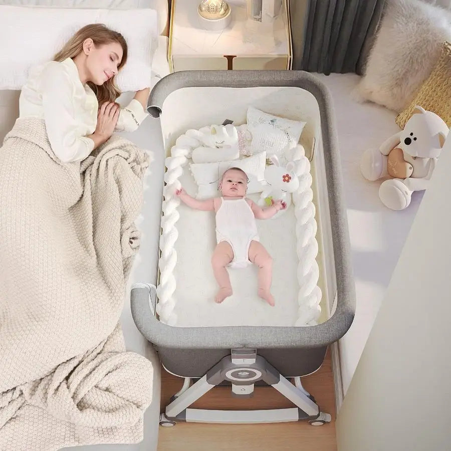 Foldable Baby Bassinet Portable Crib with Wheels